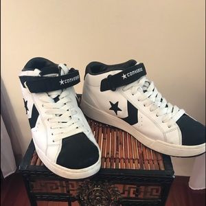 Men’s basketball converses